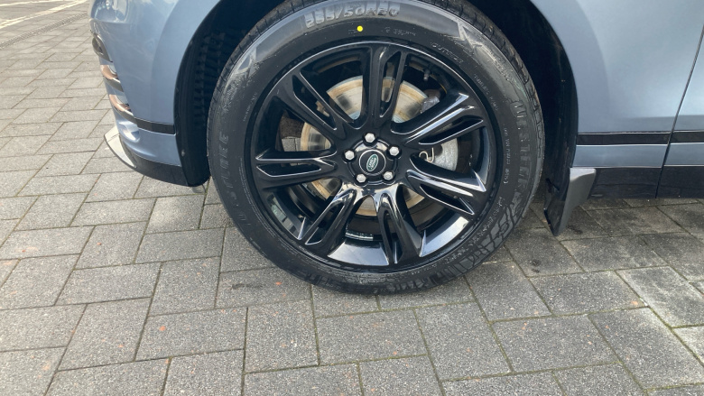 Land Rover Range Rover Velar 2.0 D200 R-Dynamic SE 5dr Auto Diesel Estate